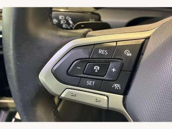 Volkswagen Golf 1.5 eTSI 150 Style 5dr DSG