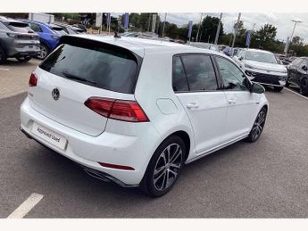Volkswagen Golf 2.0 TDI R-Line 5dr DSG