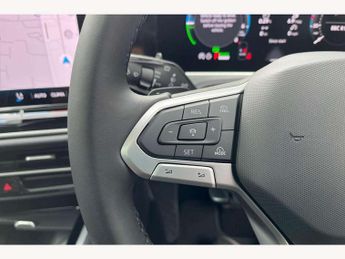 Volkswagen Passat 1.5 TSI eHybrid Elegance 5dr DSG