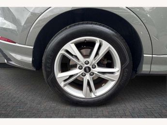 Audi Q3 35 TFSI S Line 5dr S Tronic