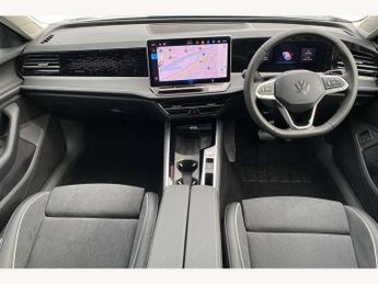 Volkswagen Passat 1.5 TSI eHybrid Elegance 5dr DSG