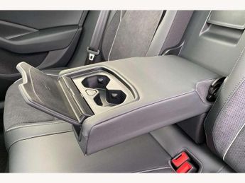 Volkswagen Passat 1.5 TSI eHybrid Elegance 5dr DSG