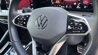 Volkswagen Golf TDi 2.0 TDI 150 R-Line 5dr DSG
