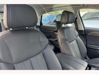 Audi A8 L 60 TFSI e Quattro Sport 4dr Tiptronic