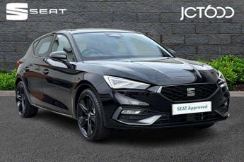 SEAT Leon 1.5 eTSI 115 FR Black Edition 5dr DSG [DAP]