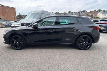 SEAT Leon 1.5 eTSI 115 FR Black Edition 5dr DSG [DAP]