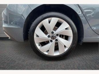 Volkswagen Golf 1.5 eTSI 150 Style 5dr DSG