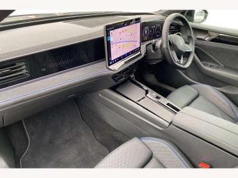 Volkswagen Passat 1.5 TSI eHybrid 272 Black Edition 5dr DSG