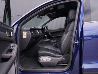 Porsche Macan 5dr PDK