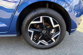 Volkswagen Polo 1.0 TSI 115 R-Line 5dr DSG