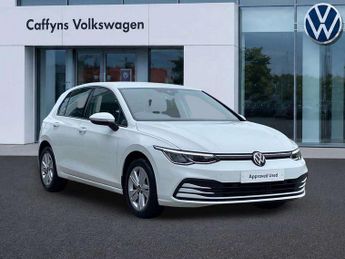 Volkswagen Golf 1.5 TSI Life 5dr