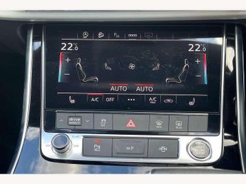 Audi Q7 50 TDI Quattro S Line 5dr Tiptronic