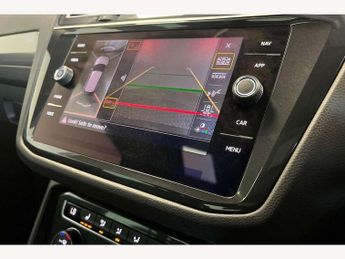 Volkswagen Tiguan 2.0 TSi 230 4Motion SEL 5dr DSG