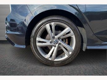 Volkswagen Golf 2.0 TDI 150 R-Line 5dr DSG