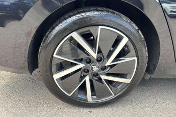Skoda Octavia 2.0 TDI 150 Sportline 5dr DSG