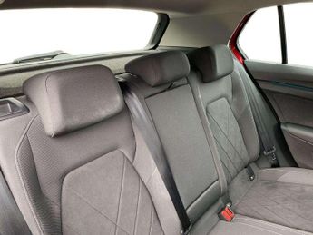 Volkswagen Golf 1.5 eTSI 150 Style 5dr DSG