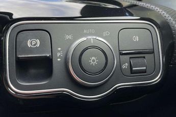 Mercedes-Benz CLA CLA 200 AMG Line Premium + Night Ed 4dr Tip Auto