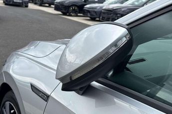 Volkswagen Golf 2.0 TDI 200 GTD 5dr DSG