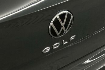 Volkswagen Golf 1.5 eTSI 150 R-Line 5dr DSG
