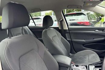 Volkswagen Golf 1.4 TSI eHybrid Style 5dr DSG