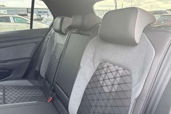 Volkswagen Golf 2.0 TDI 150 R-Line 5dr DSG