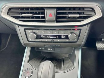 SEAT Arona 1.0 TSI 110 XPERIENCE Lux 5dr DSG