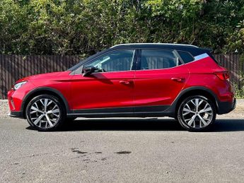 SEAT Arona 1.0 TSI 110 XPERIENCE Lux 5dr DSG