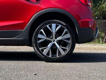 SEAT Arona 1.0 TSI 110 XPERIENCE Lux 5dr DSG