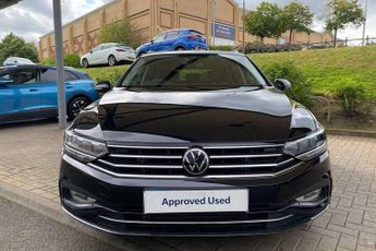 Volkswagen Passat 2.0 TDI EVO SCR SEL 5dr DSG