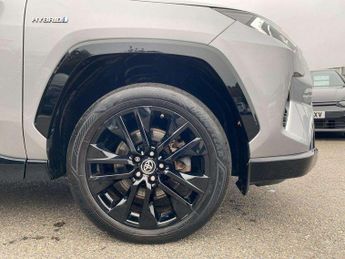 Toyota RAV4 2.5 VVT-i Hybrid Dynamic 5dr CVT 2WD