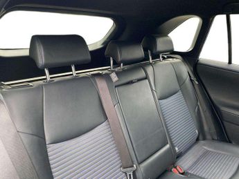Toyota RAV4 2.5 VVT-i Hybrid Dynamic 5dr CVT 2WD