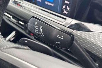 Volkswagen Golf 1.5 eTSI 150 R-Line 5dr DSG