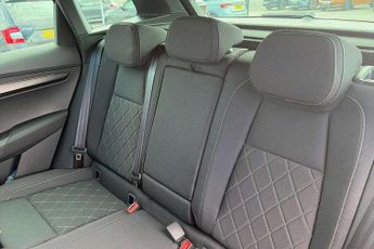 Skoda Karoq 1.5 TSI Sportline 5dr DSG