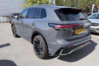 Volkswagen Tiguan 2.0 TDI R-Line 5dr DSG