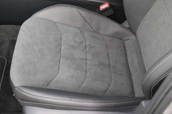 Volkswagen Arteon 2.0 TDI R-Line 5dr DSG