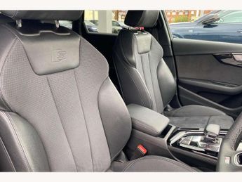 Audi A4 40 TFSI 204 Black Edition 5dr S Tronic