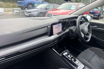 Volkswagen Golf 1.5 eTSI Style 5dr DSG