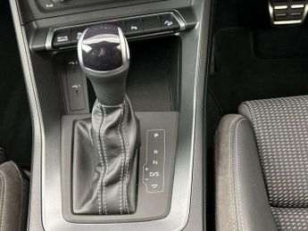 Audi Q3 35 TFSI S Line 5dr S Tronic