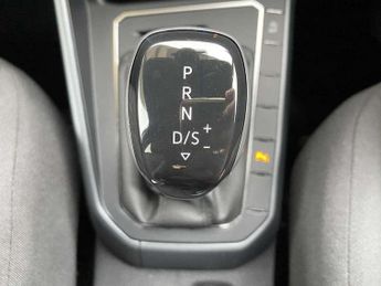 Volkswagen Polo 1.0 TSI 115 R-Line 5dr DSG