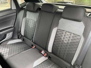 Volkswagen Polo 1.0 TSI 115 R-Line 5dr DSG