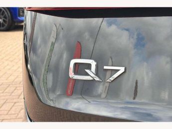 Audi Q7 50 TDI Quattro S Line 5dr Tiptronic