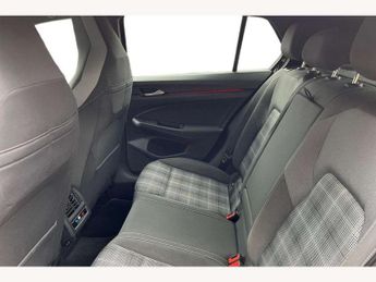 Volkswagen Golf 2.0 TDI 200 GTD 5dr DSG