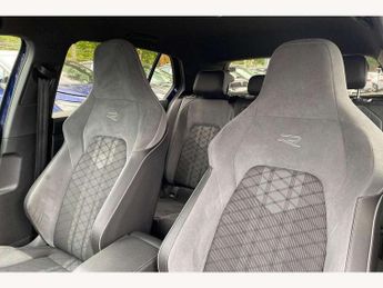 Volkswagen Golf 2.0 TDI 150 R-Line 5dr DSG