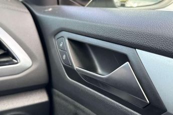Volkswagen T-Roc 1.5 TSI Life 5dr DSG