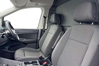 Volkswagen Caddy Maxi 1.5 eHybrid 150 Commerce Pro Van DSG [Assist]