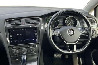 Volkswagen Golf 99kW e-Golf 35kWh 5dr Auto