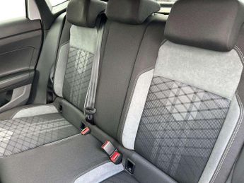 Volkswagen Polo 1.0 TSI 115 R-Line 5dr DSG