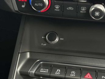 Audi Q3 35 TFSI S Line 5dr S Tronic
