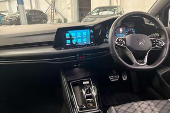 Volkswagen Golf 1.5 eTSI 150 R-Line 5dr DSG