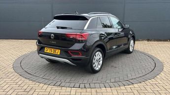 Volkswagen T-Roc 1.5 TSI Match 5dr